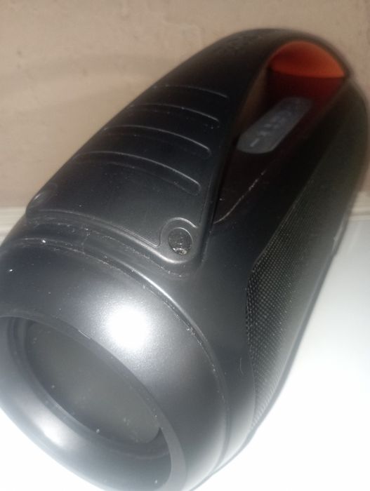 Boxă portabilă wireless