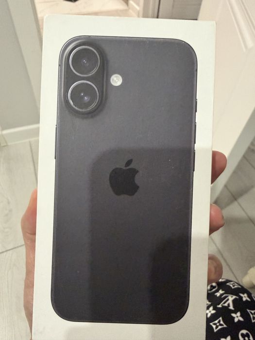 Iphone 16 128 с гарантией