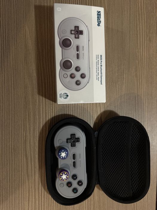 8BitDo SN30 Pro Bluetooth Controller