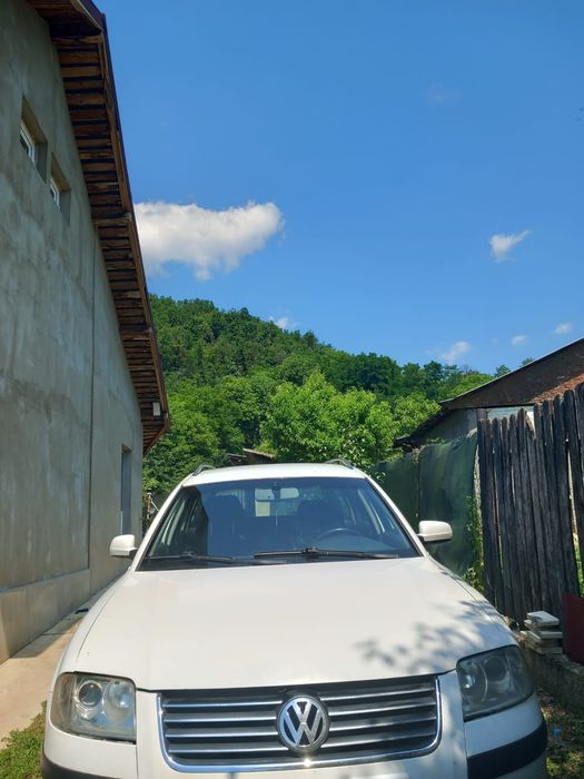 VOLKSWAGEN Passat 2003 — imagine 2