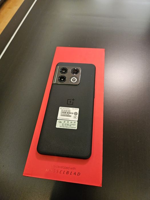 OnePlus 10 pro 8/256