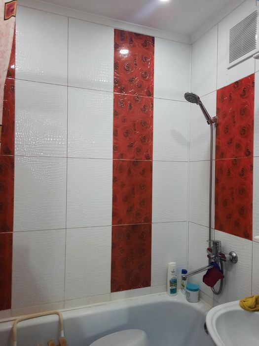4 комнатную квартиру