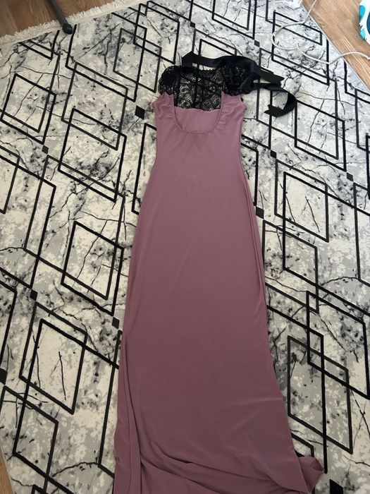 Распродажа платьев