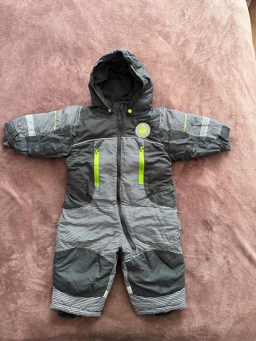 Продам детские вещи