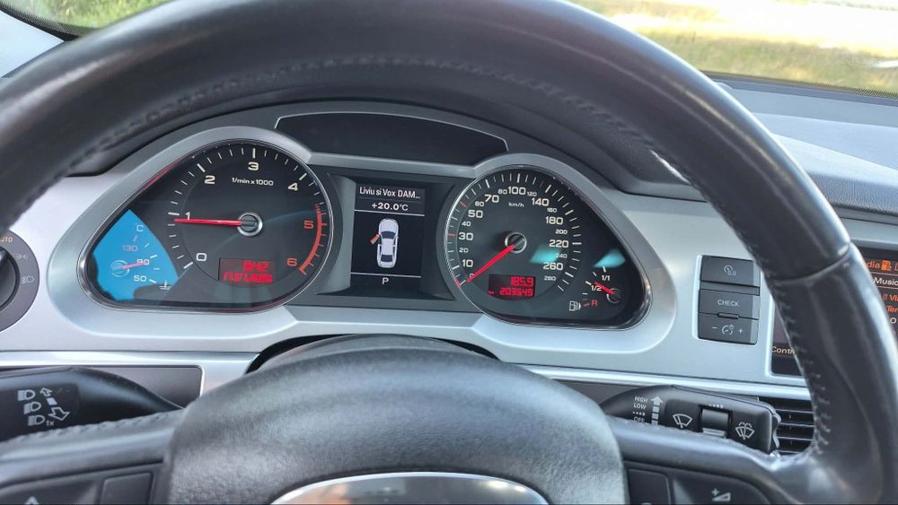 Vând mașina personală (deținută de 7 ani) audi A6 C6 4f(facelift) rulată 90% din timp în Germania