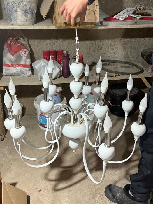 Люстра сатылады! Продаётся люстра