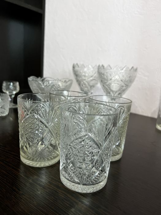 Хрустальные  вазы