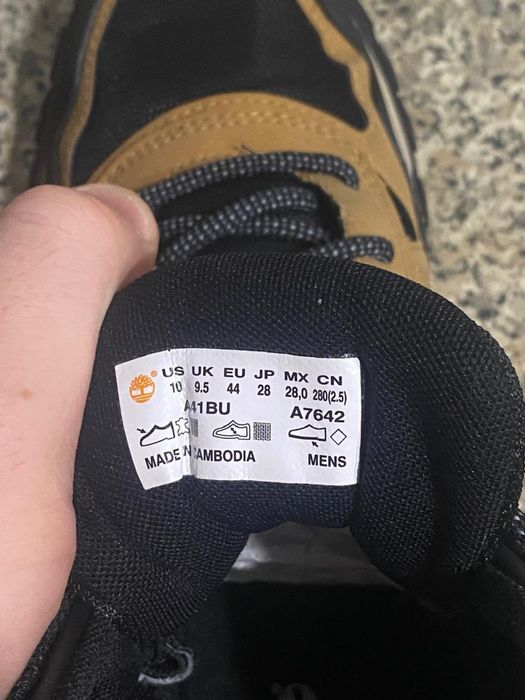 Продам ботинки Timberland(оригинал)В отличном состоянии.Размер 43,5-44
