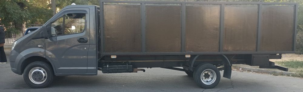 Gazel next 2014  газель некст заводской в идеальном состоянии