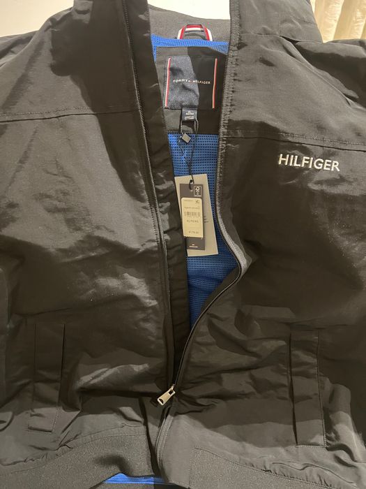 Tommy Hilfiger geaca