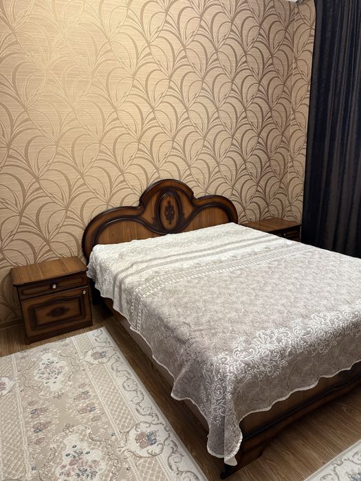 Продам спальный гарнитур