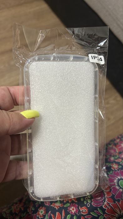 Продам чехол iphone 14 зеркальный