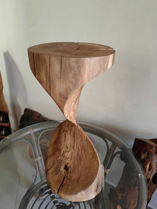 Арт Помощна масичка