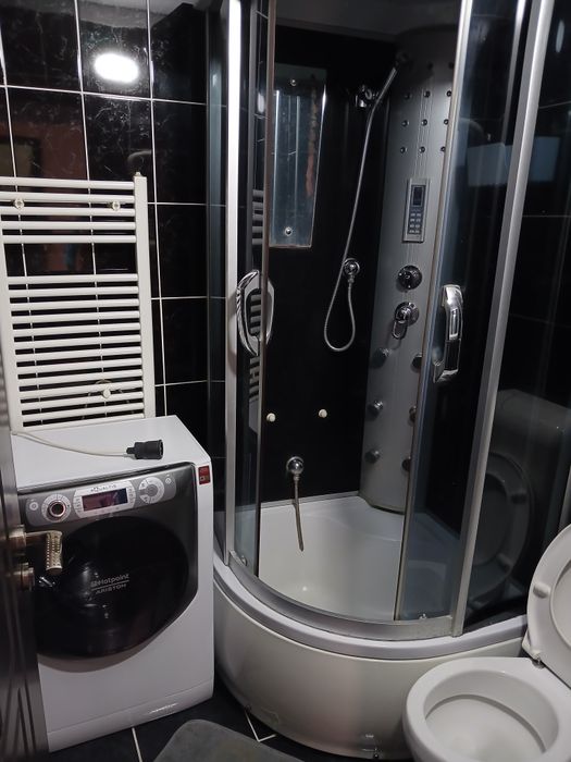 Închiriez apartament 3 camere Baia Mare