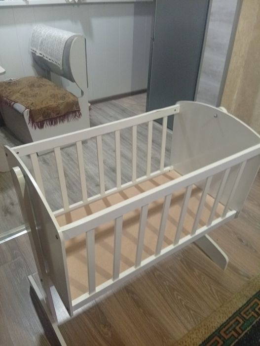 Продается детская кроватка