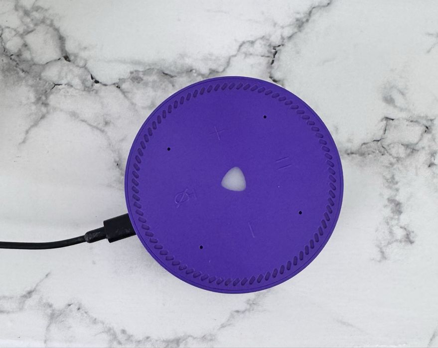 Продам колонку Алису