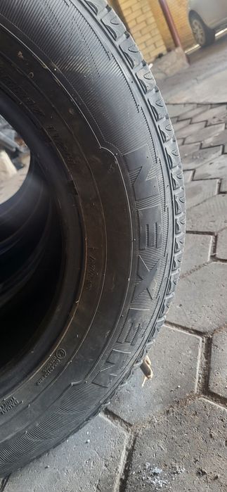 Продам шины  R17