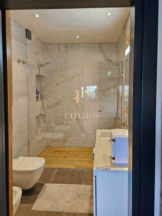 Продава се Къща в с. Марково, Област Пловдив - 365 кв.м за 2000 €/кв.м - Снимка #7