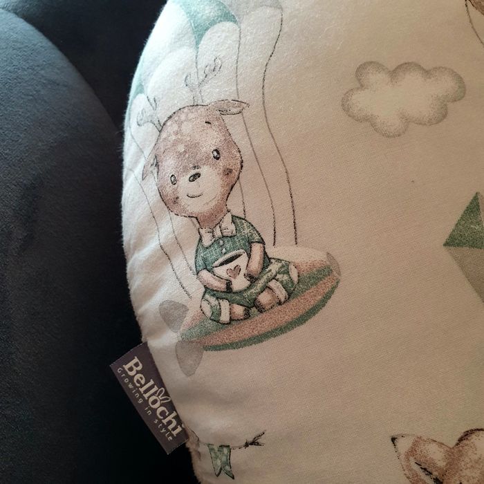 Pernă de alăptare Bellochi în stare excelentă