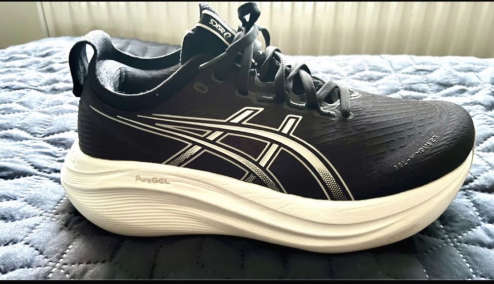 Ascis gel nimbus 27 wide