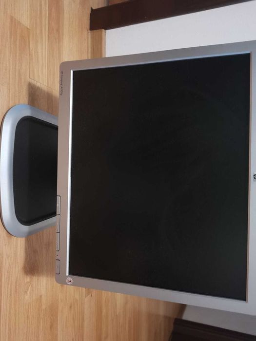 Monitor 19 Hewlett-Packard
