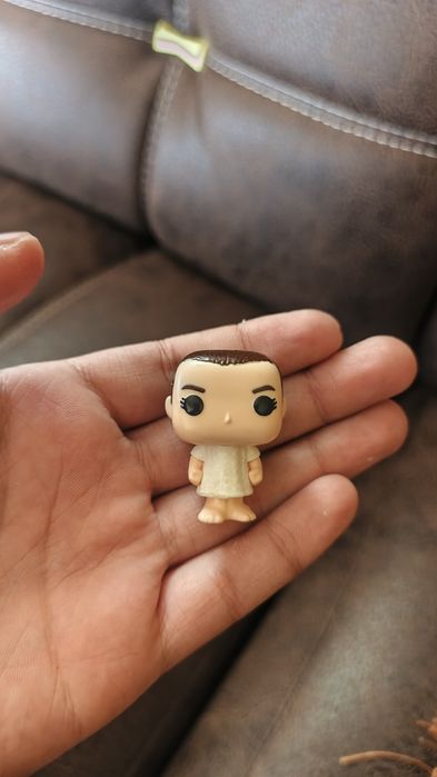 Kinder joy stranger things