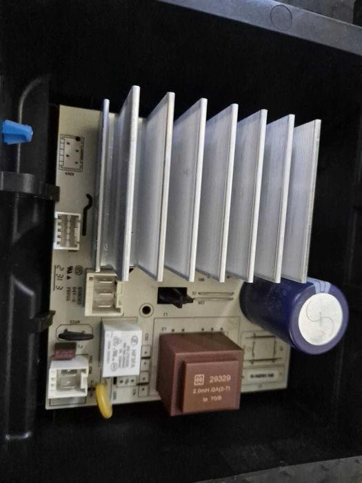 Placa electronica , modul Inverter masina de spalat Beko Arctic 1423802000 cod PN / C1