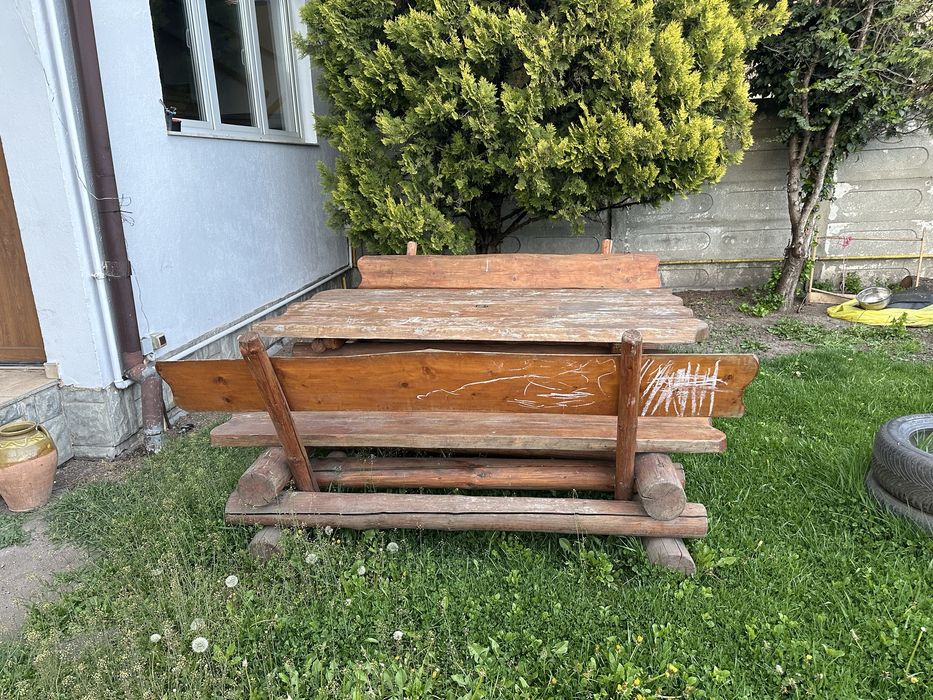 Mobilier exterior rustic