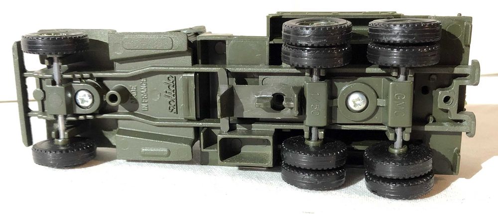 Macheta camion militar GMC CCKW 353 6x6 1 50 Solido originala