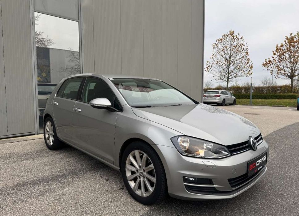 VW Golf 7 1.6 VW Golf 7 1.6 TDI 110 CP EURO 5
2013
226.000 km ab