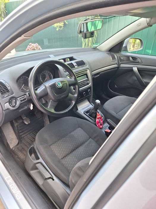 Vand Scoda Octavia 1.6 2011