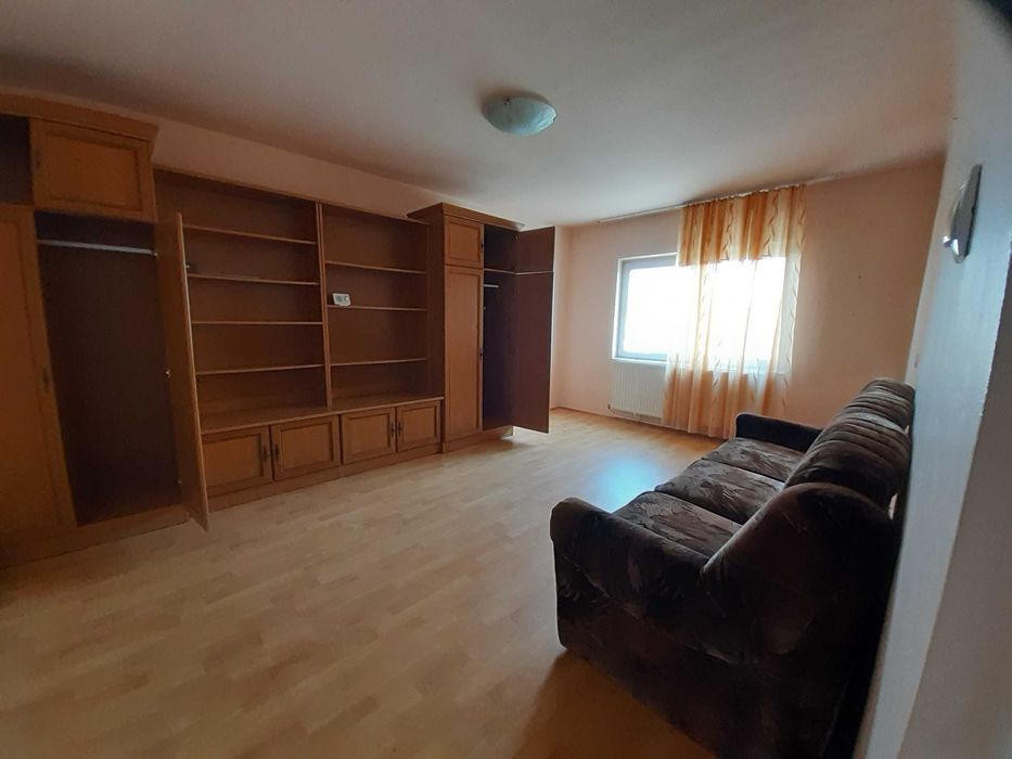apartament 2 camere decomandat A.Muresanu