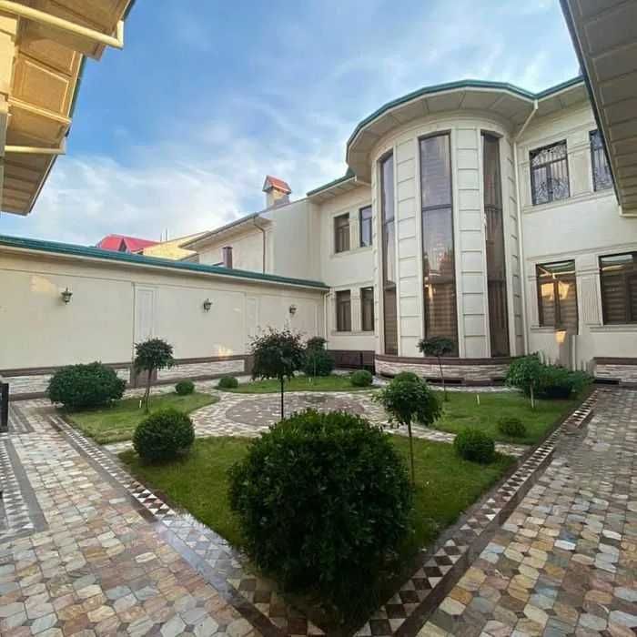 Аренда Новый Евродом 6-соток на Гостиница Россия / id888 /