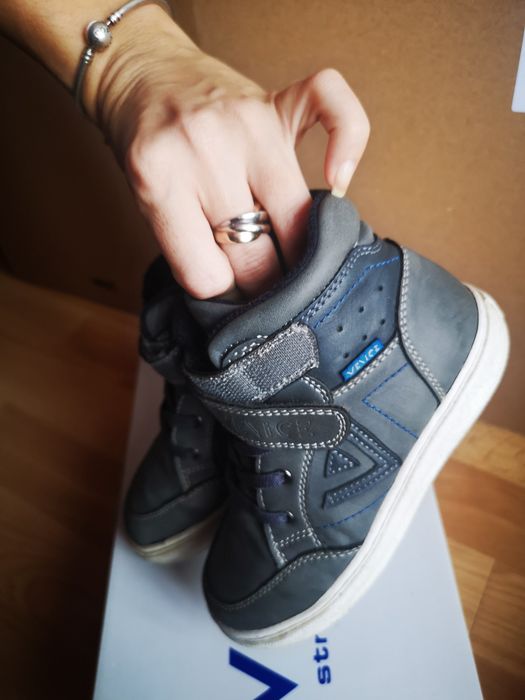 Детски високи кецове Fila 32 и  27 номер