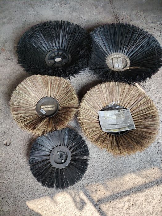 Lot / Peri industriale măturat RCM & Weber (Noi) – PPL și fibre naturale