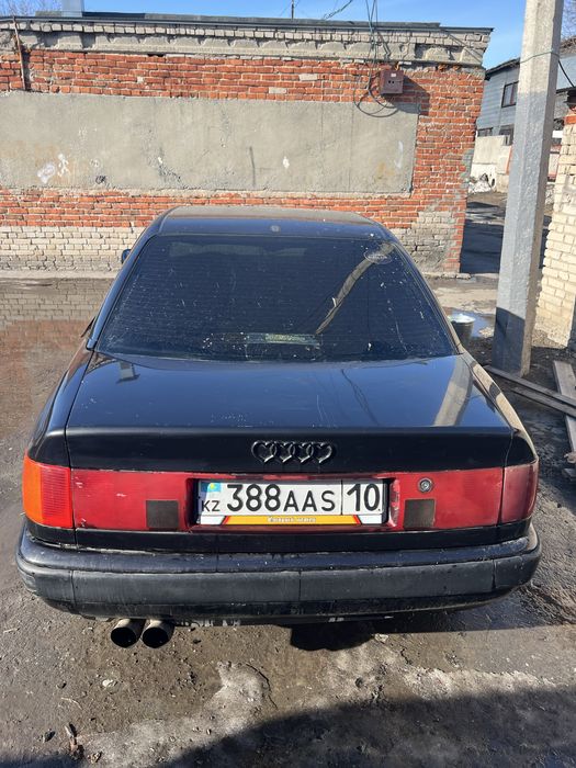 Продам Ауди 100 с4