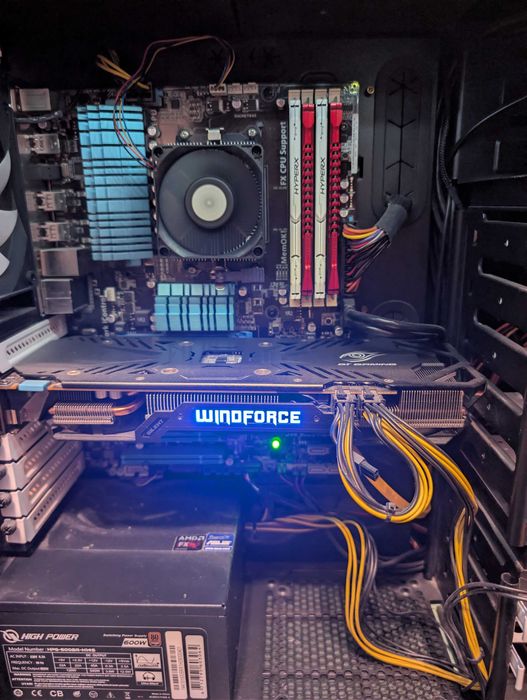 PC Gaming & Workstation 32 GB RAM DDR3 ASUS M5A97 R2.0 + Gigabyte Windforce G1