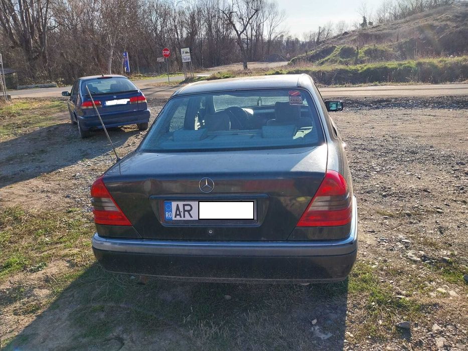 Mercedes C-180 inmatriculat Ro