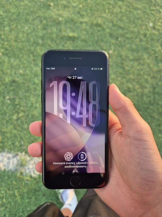 Iphone se 2поколения