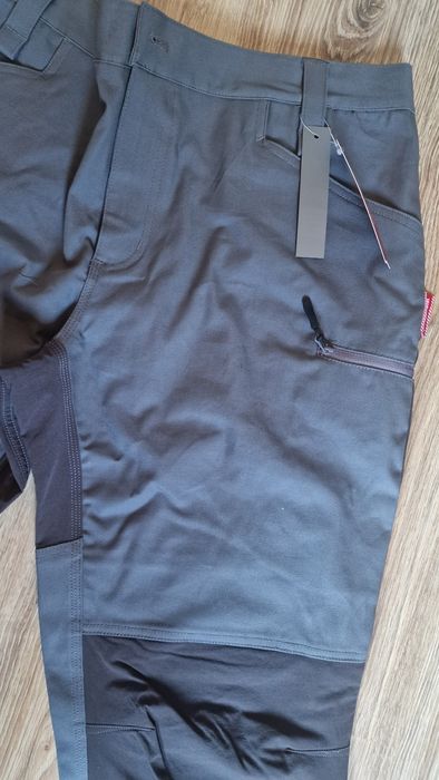 Pantaloni de lucru / drumeție