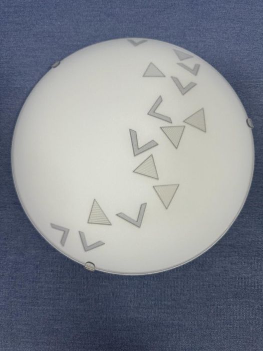 Светильник EGLO (на 1 лампу).