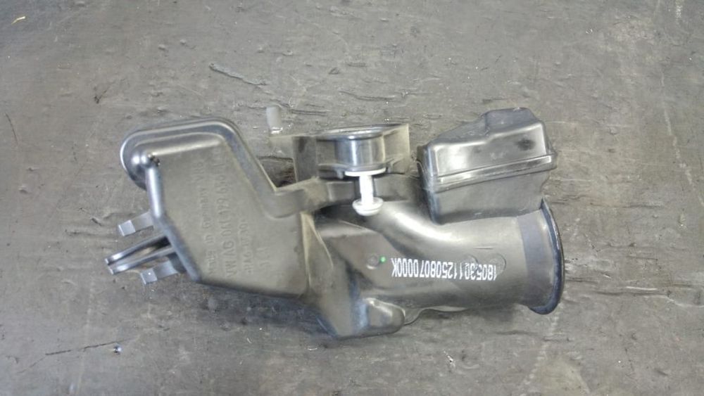 tub turbo 1.0 b vw t-roc vw golf 7 skoda octavia 3 audi a3 8v  04c129656l