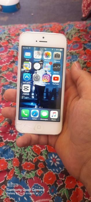IPHONE 5   32 HOTRA AYBI EKRAN CHETI SINGA keleshamiza yomkis 77 narxi