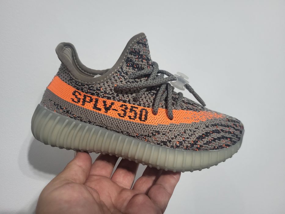 Adidas Yeezy Boost pentru copii