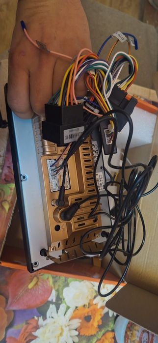 Vând navigație opel.  Preț negociabil.