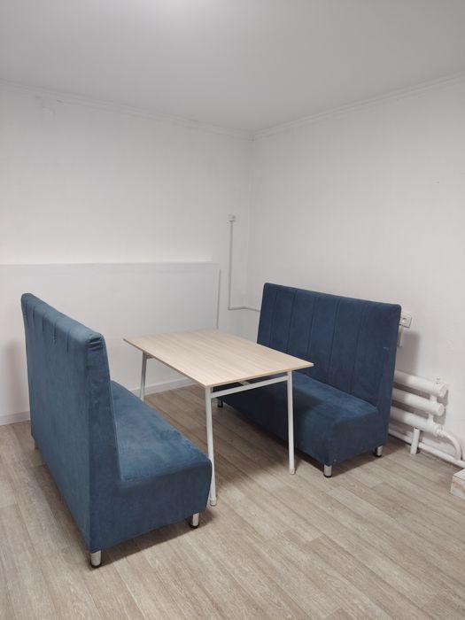 Столы диван буу для кафе стулья срочно