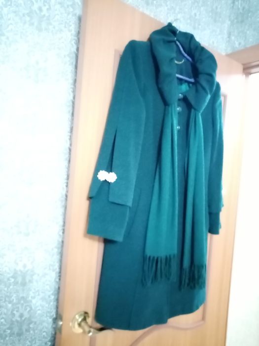 Продам пальто осени 48р