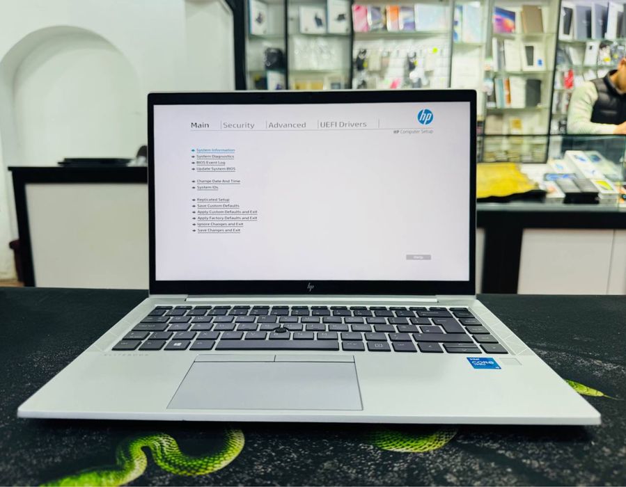 HP Elitebook 840 G8 i5-1135G7 8GB 256GB