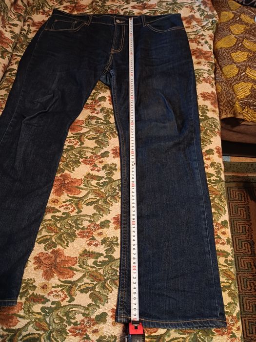 Мъжки дънки левис-40лв
