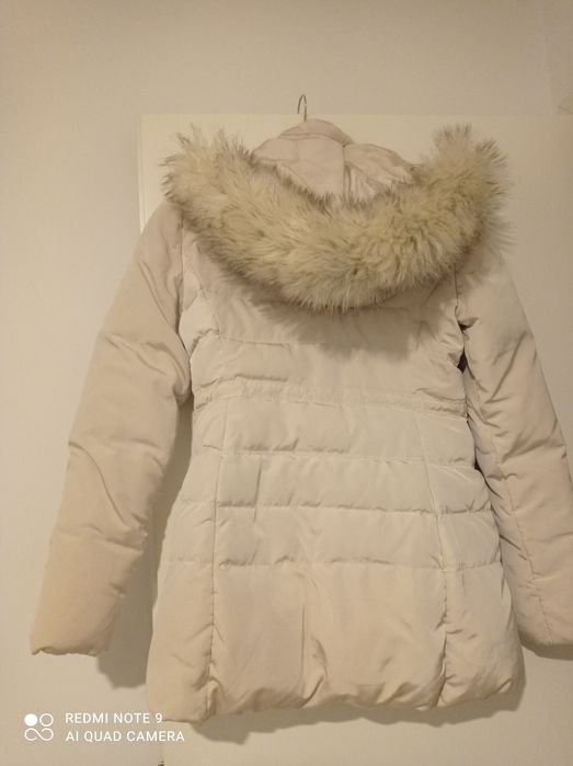 Продавам дамско яке от гъши пух